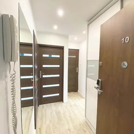 3Rooms-Balcony-Pkp - Deerrest Apart Wroclaw Exterior photo