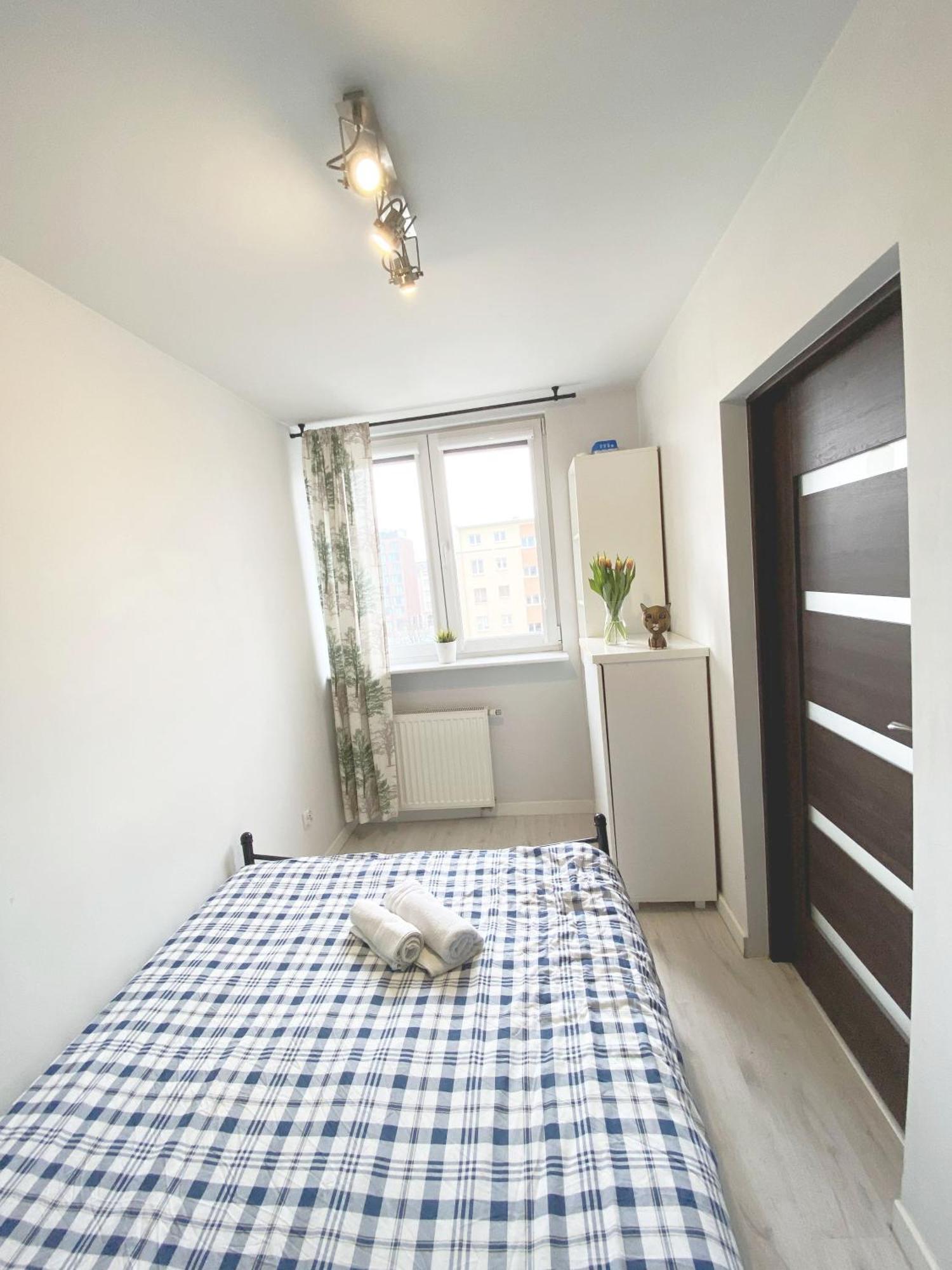 3rooms-balcony-pkp - Deerrest